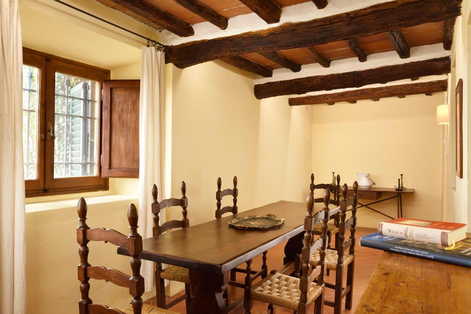 Landhuis Ortaglia Estate Vaglia (Tuscany)