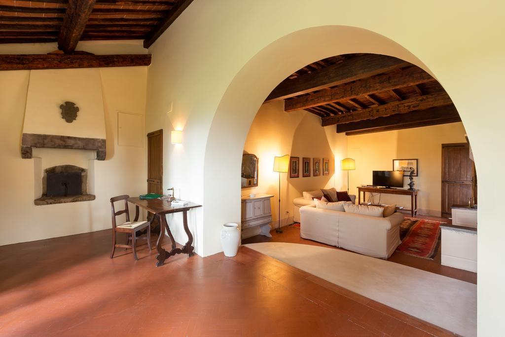 Landhuis Ortaglia Estate Vaglia (Tuscany)